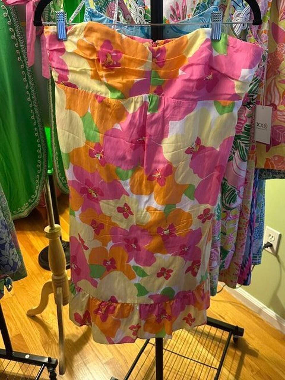 Lilly Pulitzer Strapless Blair Dress in Hotty Pink EUC Size 8